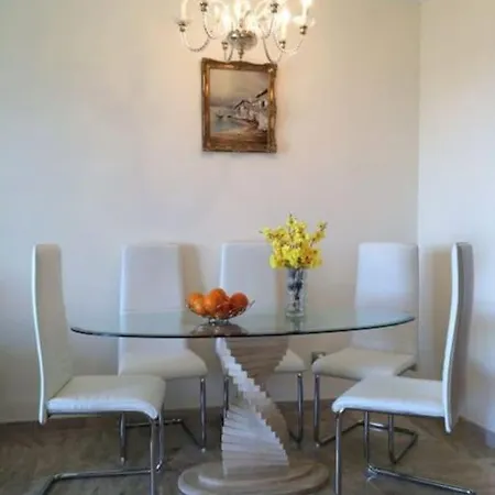 Oceanview With Garden&bbq Zone Appartement