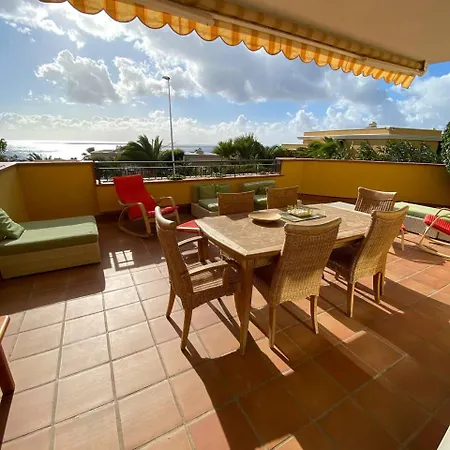 Oceanview With Garden And Bbq Zone Apartment